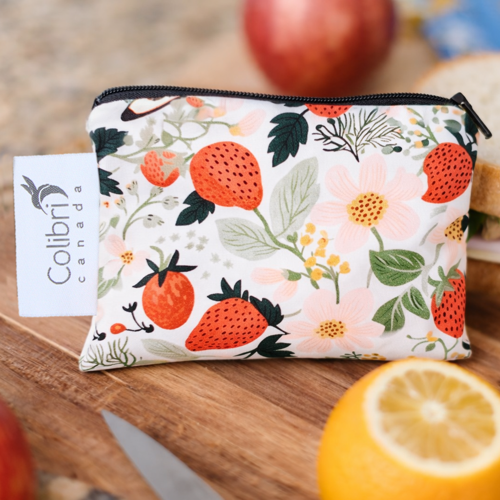 1183 - Strawberry Patch Snack Bag - Small