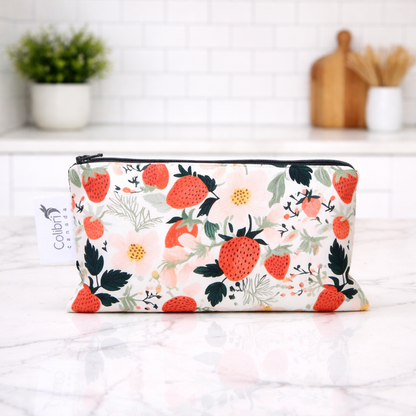 8183 - Strawberry Patch Reusable Snack Bag - Medium