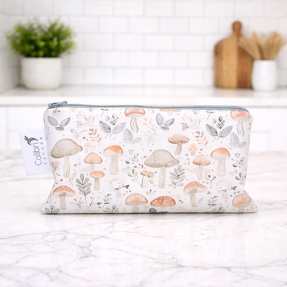 8184 - Wild Mushrooms Reusable Snack Bag - Medium