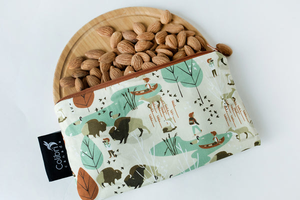 8099 Nature Walk Reusable Snack Bag - Medium