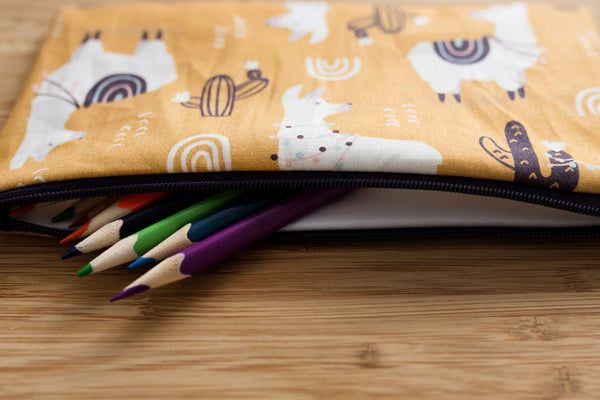 8110 - Llama Reusable Snack Bag - Medium