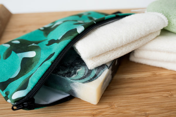 8105 - Orca Reusable Snack Bag - Medium