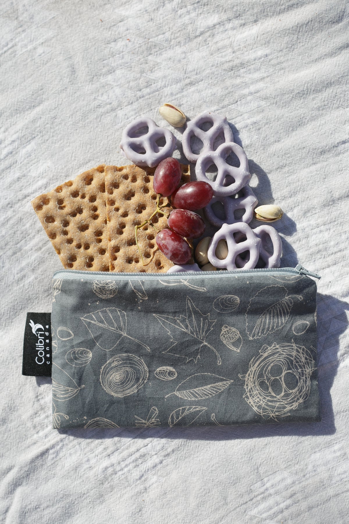 8121 - Nest Reusable Snack Bag - Medium