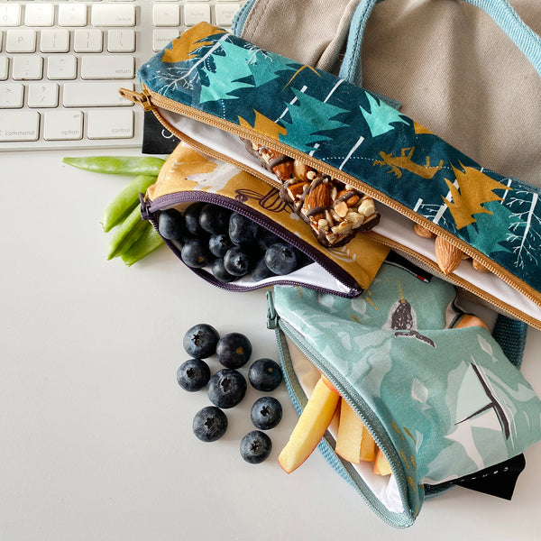 1110 - Llama Reusable Snack Bag - Small